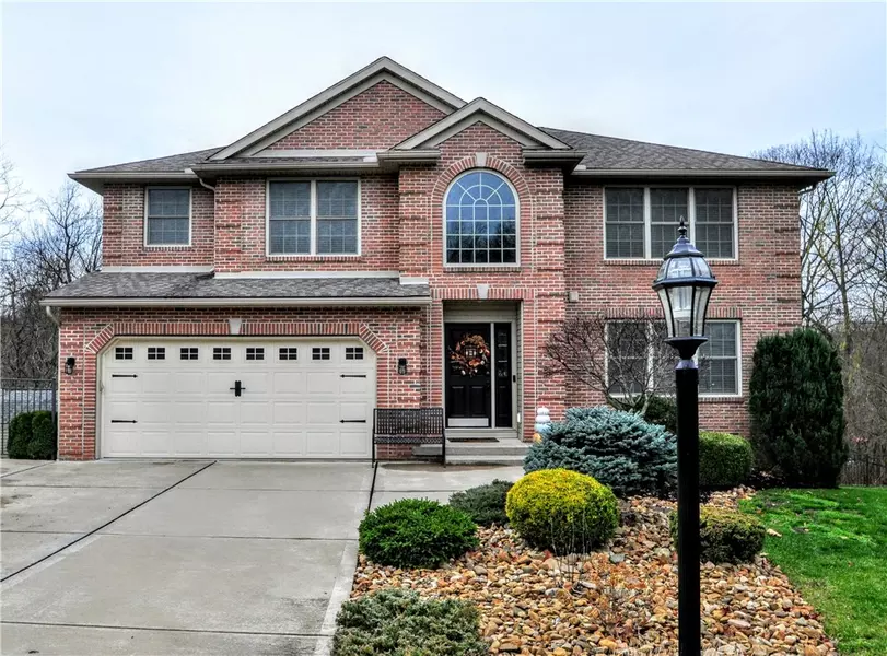 305 Daniela Dr, New Kensington, PA 15068