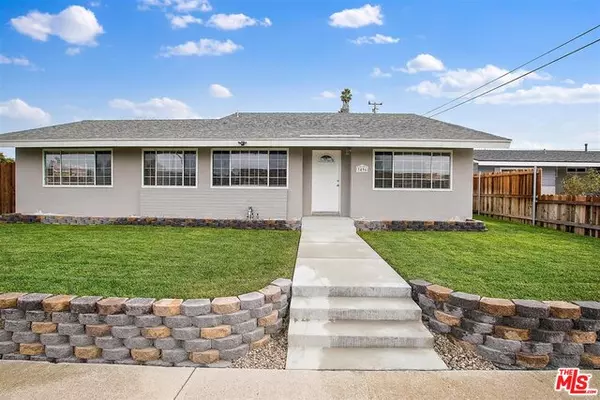 Lompoc, CA 93436,3496 Via Cortez