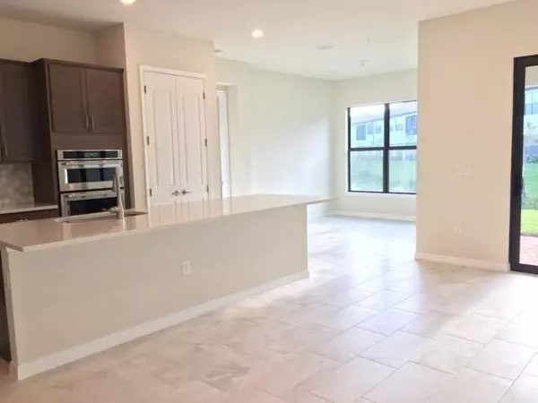 Boca Raton, FL 33428,21984 Canadensis CIR