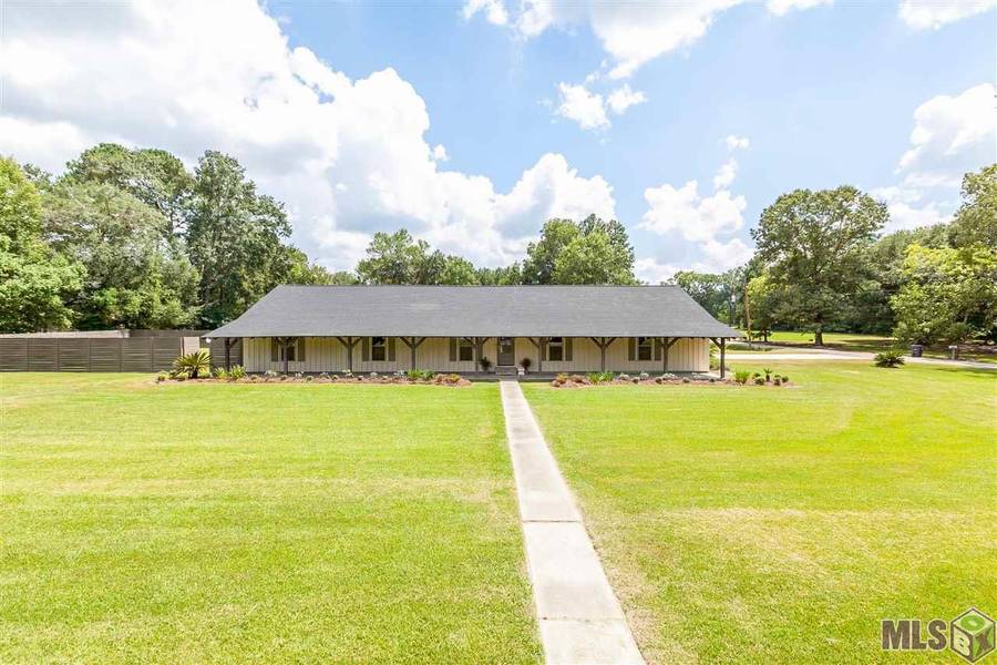 17920 HOOPER RD #, Greenwell Springs, LA 70739