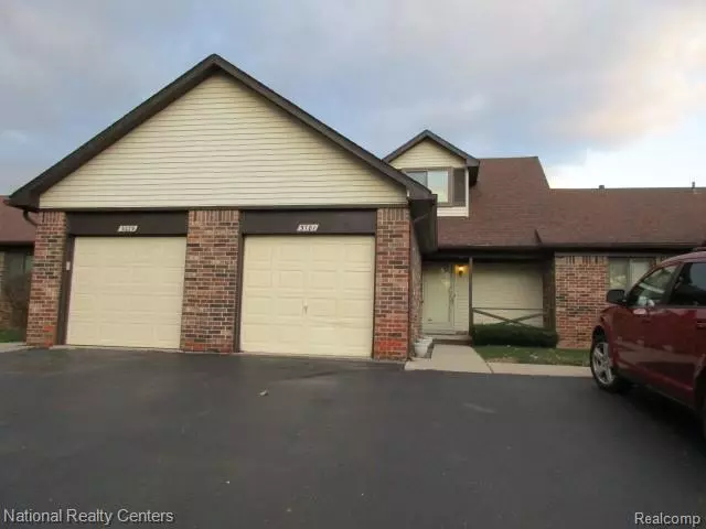 3781 HERITAGE Parkway, Dearborn, MI 48124 3194