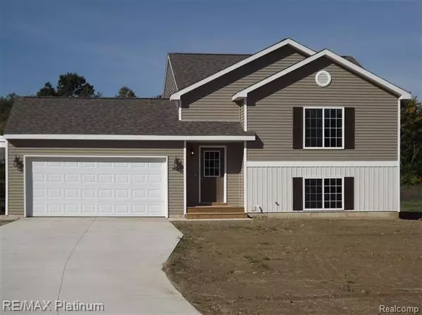 9482  Common Trl, Putnam Twp, MI 48169