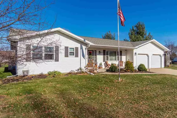 Reedsburg, WI 53959,1827 Valhalla View Ct