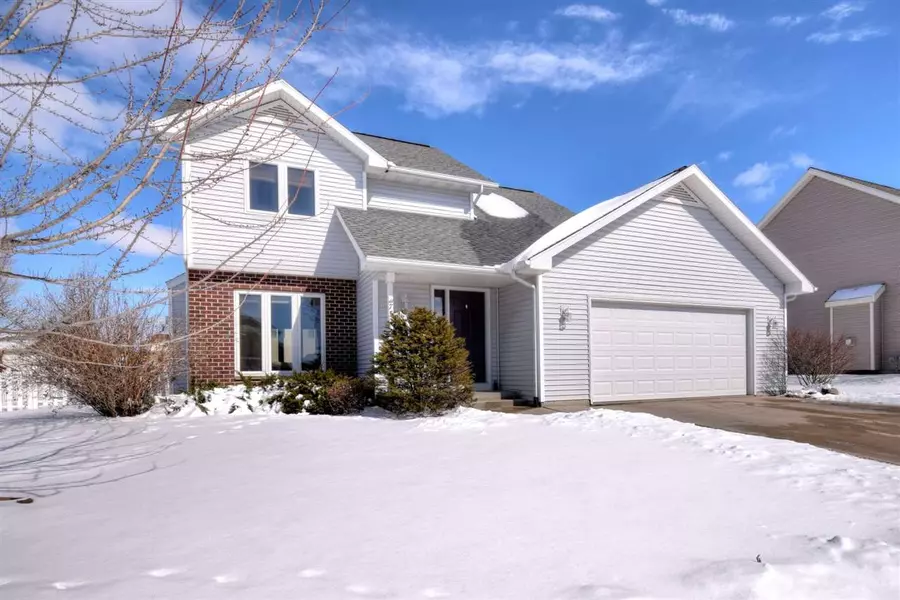 752 Fairview Terr, Verona, WI 53593