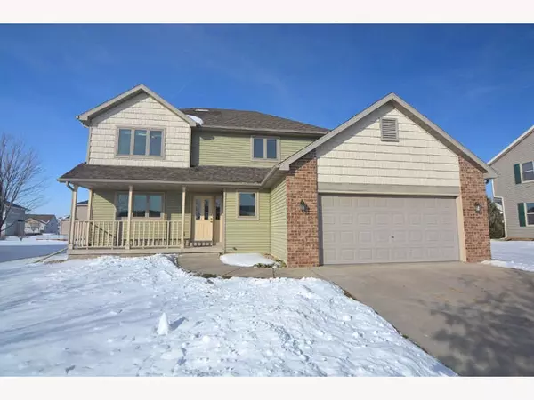 740 VALLEY VIEW DR, Stoughton, WI 53589