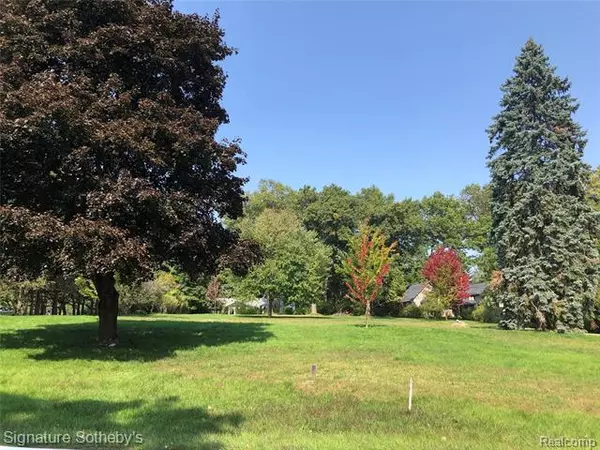 3868 LINCOLN RD,  Bloomfield Twp,  MI 48301