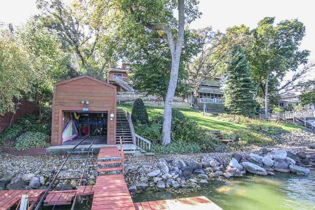 Stoughton, WI 53589,2194 Colladay Point Dr
