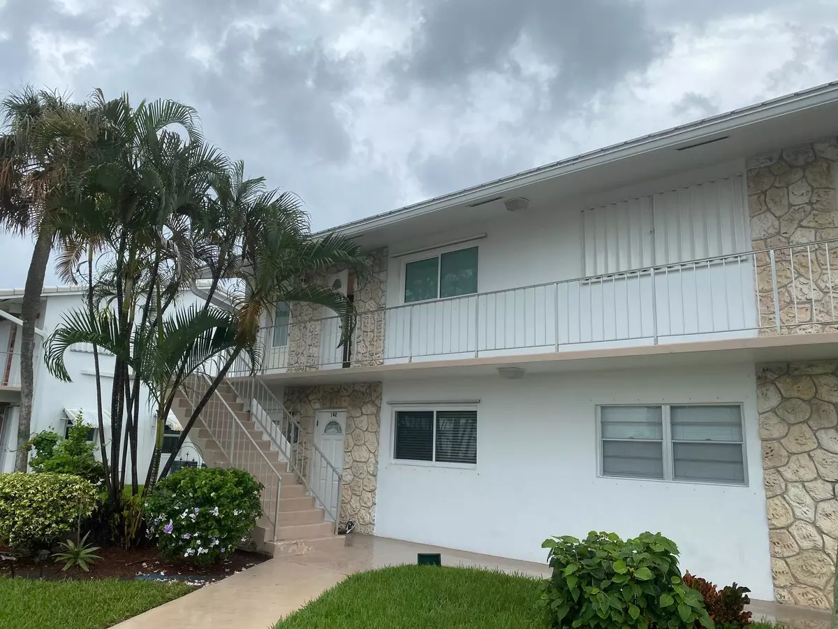 Pompano Beach, FL 33064,2700 W Golf BLVD 242