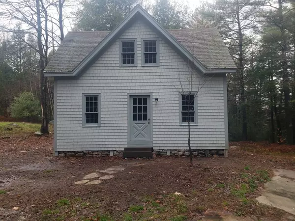 137 Day Pond RD, Bradford, NH 03221