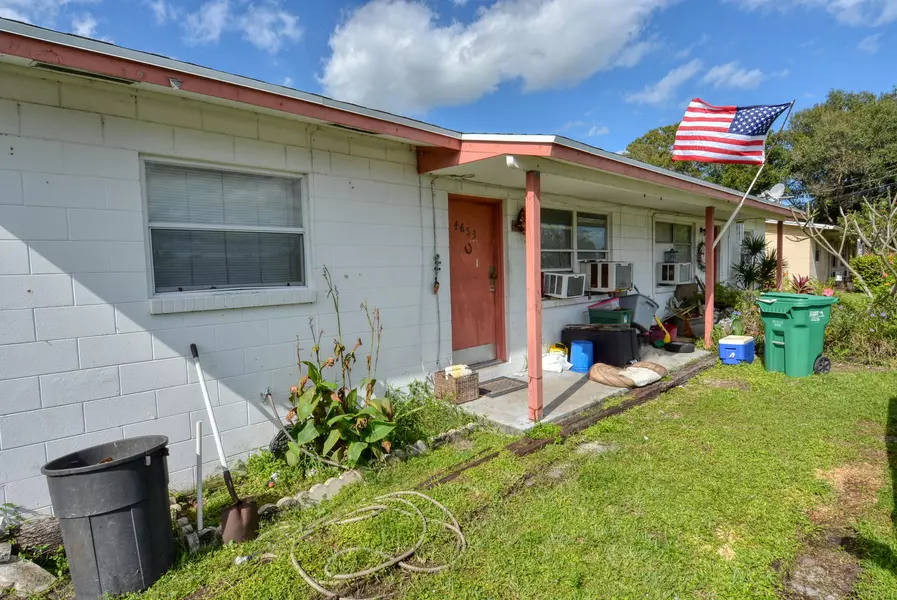 4659 S 25th ST, Fort Pierce, FL 34981