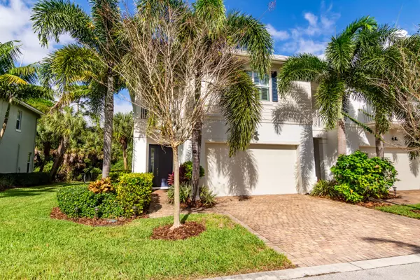 Palm Beach Gardens, FL 33418,7121 Kensington CT