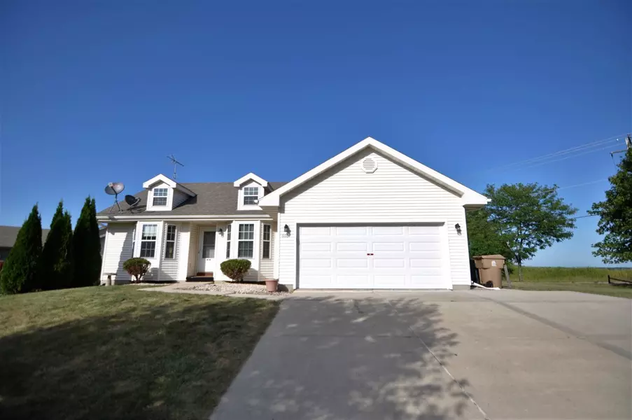 6601 Village Park Dr, Madison, WI 53718