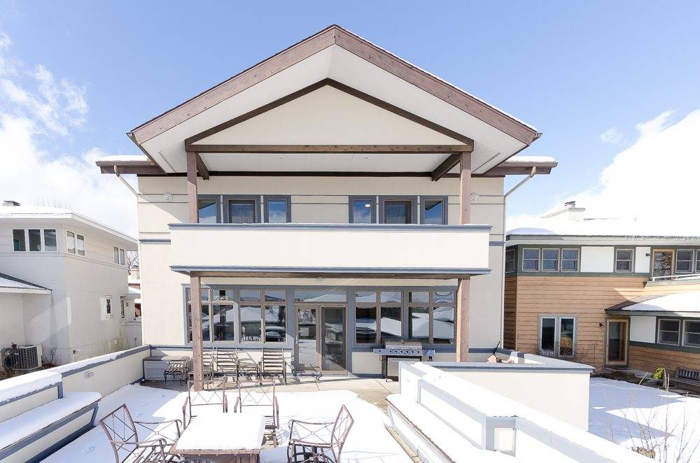 3321 Glacier Ridge Rd, Middleton, WI 53562