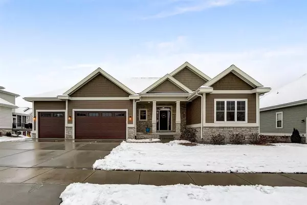 814 Richard Way, Waunakee, WI 53597