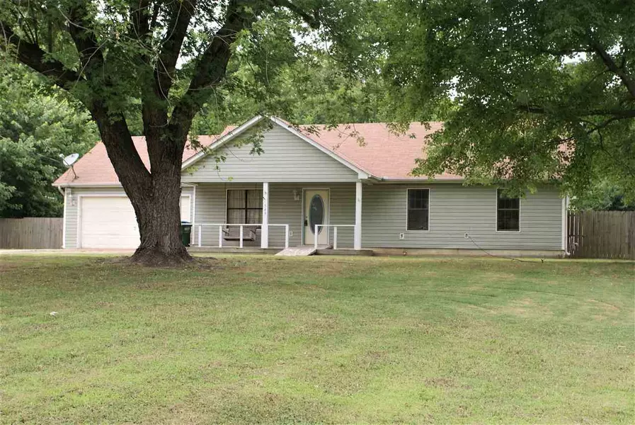 569 SHANNON LN, Atoka, TN 38004