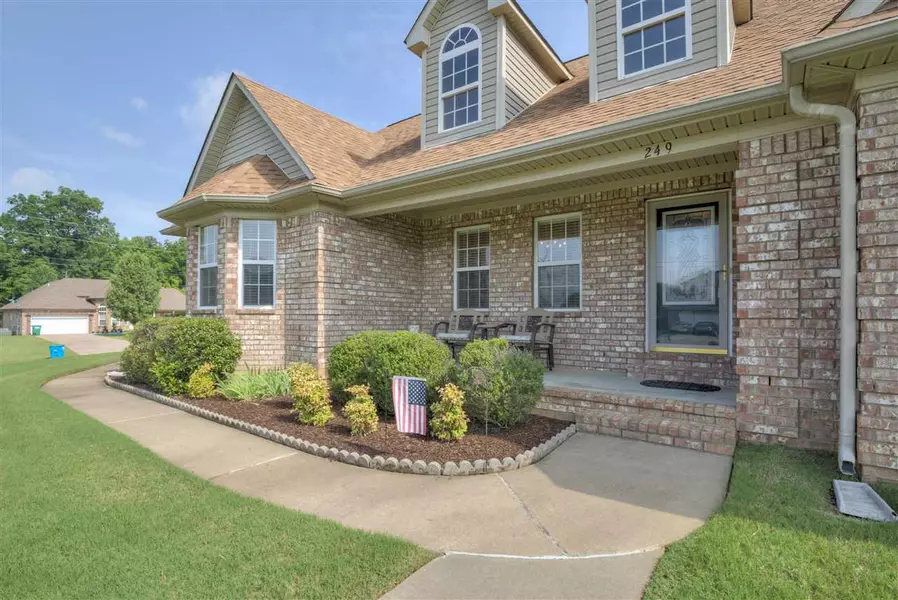 249 HUMMINGBIRD LOOP, Atoka, TN 38004