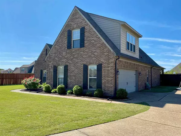 Arlington, TN 38002,12683 CAMBRACREST LN