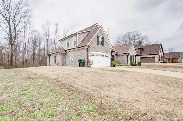 Arlington, TN 38002,4933 CANASTA CV