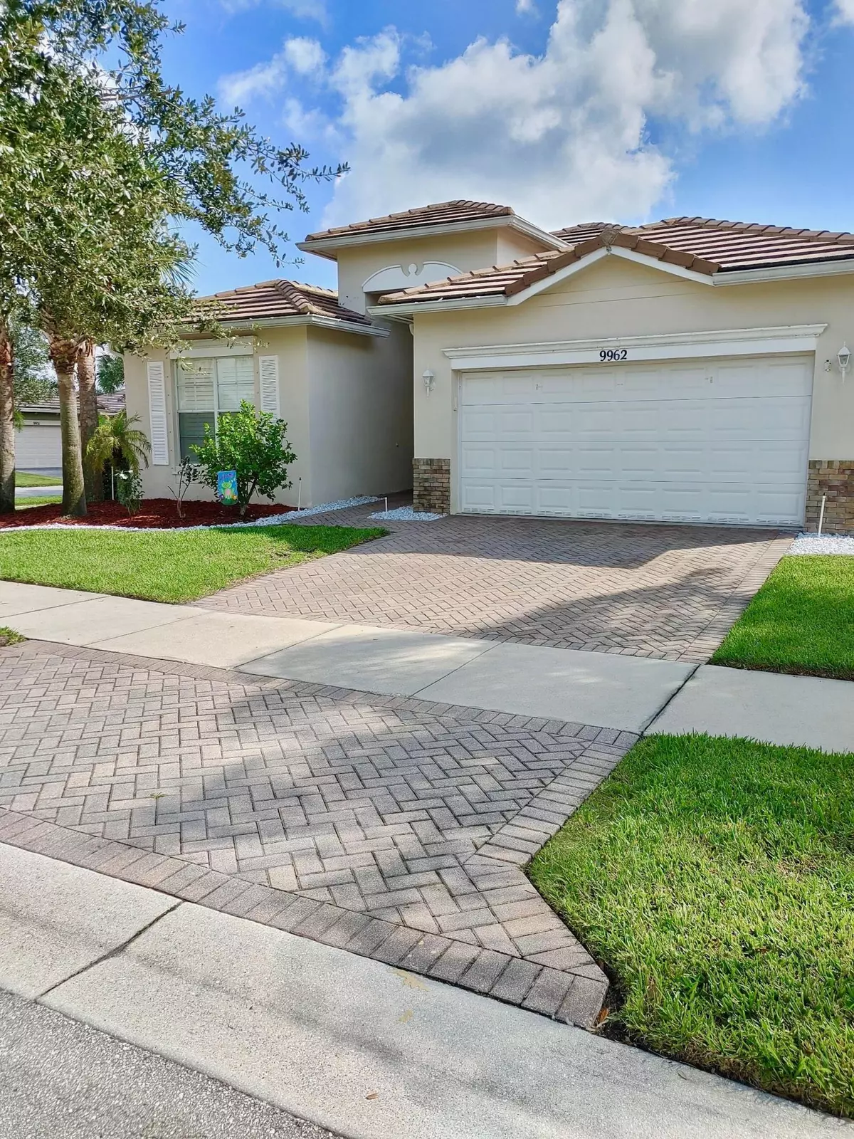 Port Saint Lucie, FL 34987,9962 SW Stonegate DR