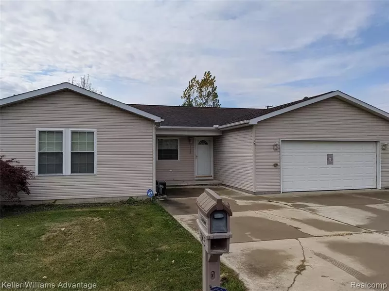 3143 ENGLEWOOD Street, Monroe, MI 48162 4410