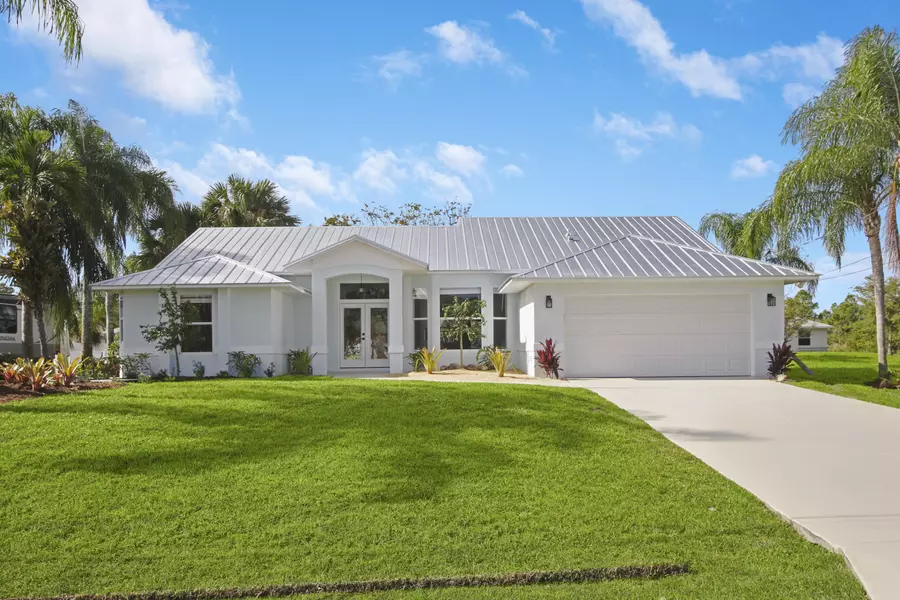 2510 SW Choctaw ST, Port Saint Lucie, FL 34953