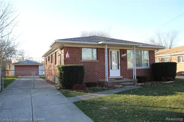 6011 N EVANGELINE Street, Dearborn Heights, MI 48127 3084