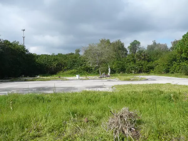 3621 S Us Highway 1, Fort Pierce, FL 34982