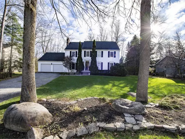 186 Olde Orchard LN, Shelburne, VT 05482