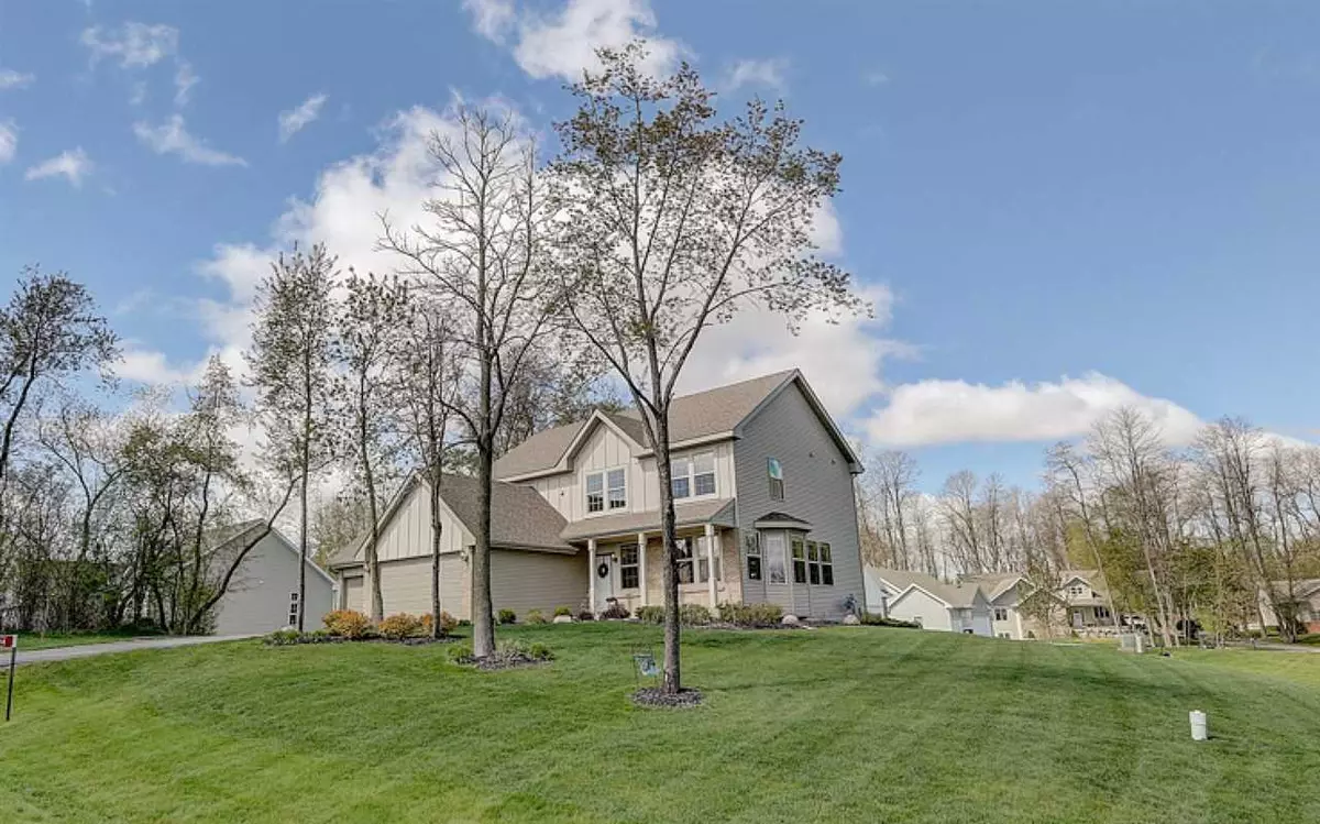 Edgerton, WI 53534,904 E Meadow Cir