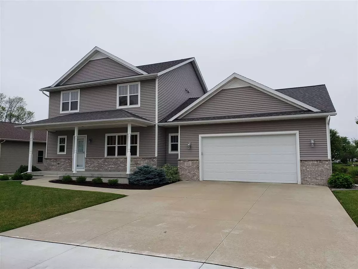 Sun Prairie, WI 53590,1312 Crossing Ridge Tr