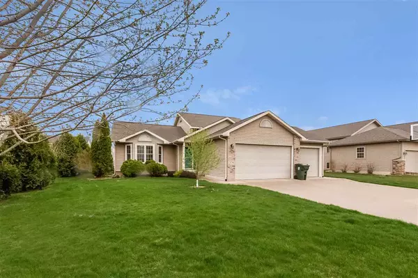 374 Sandridge Tr, Sun Prairie, WI 53590