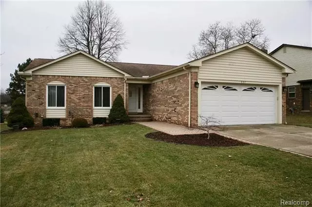 337 COLDIRON DR, Rochester Hills, MI 48307