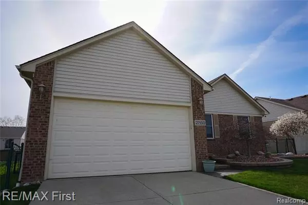 Chesterfield, MI 48051,27150 SPARROW CRT