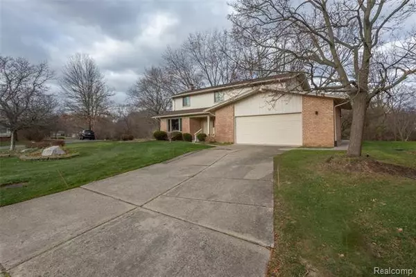 Farmington Hills, MI 48331,29580 KINGS POINTE CRT