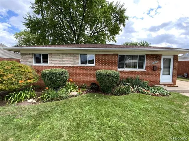 40248 COLONY, Sterling Heights, MI 48313