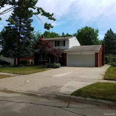 42056 E MENDEL DR, Sterling Heights, MI 48313