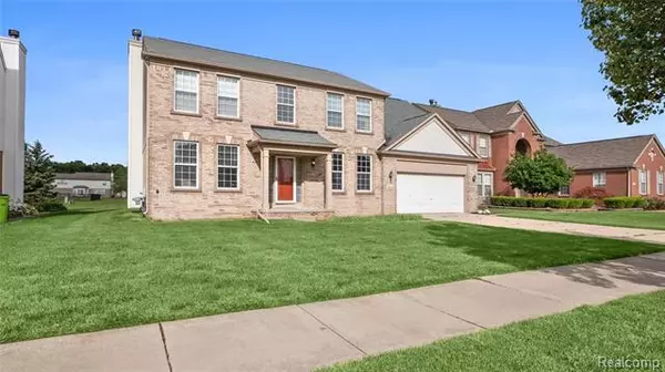 33753 MONTERRA LN, Sterling Heights, MI 48312