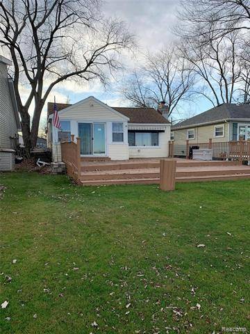 Hamburg Twp, MI 48116,8629 Ardmore DR