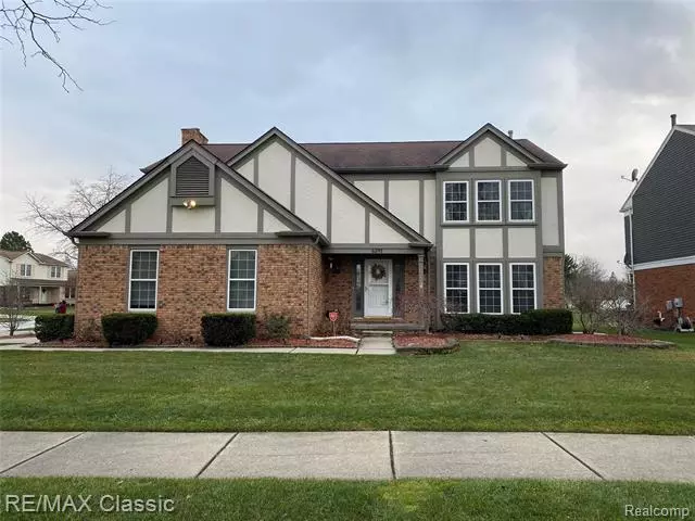 6591 WEATHERSFIELD WAY, Canton, MI 48187