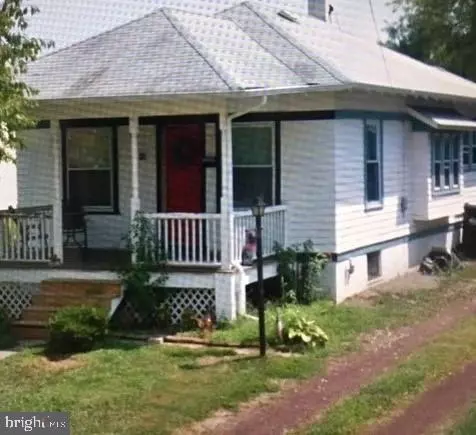 82 W HAMLIN AVE, Telford, PA 18969