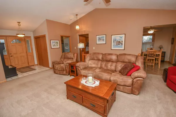 Mukwonago, WI 53149,120 Plank Ct