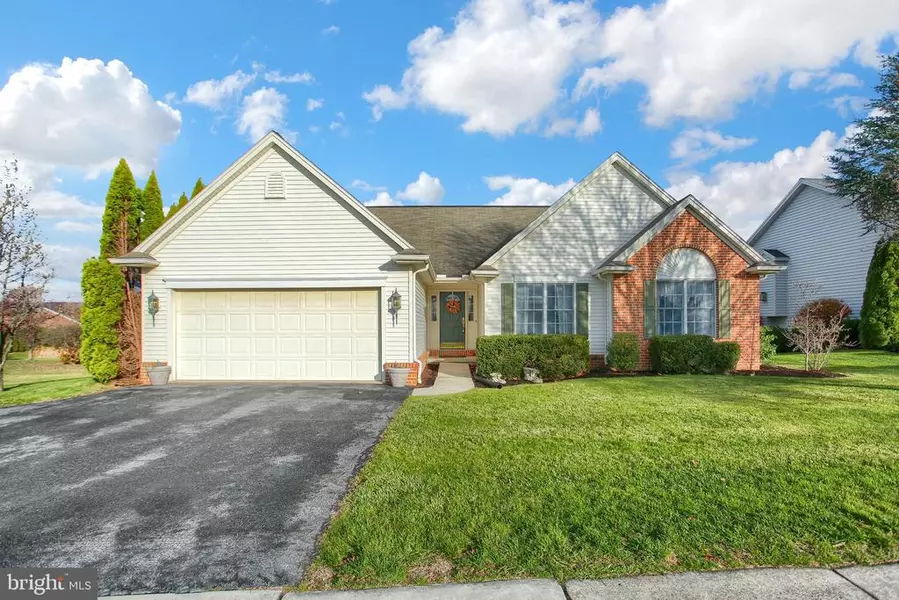 1424 SILVER CREEK DR, Mechanicsburg, PA 17050