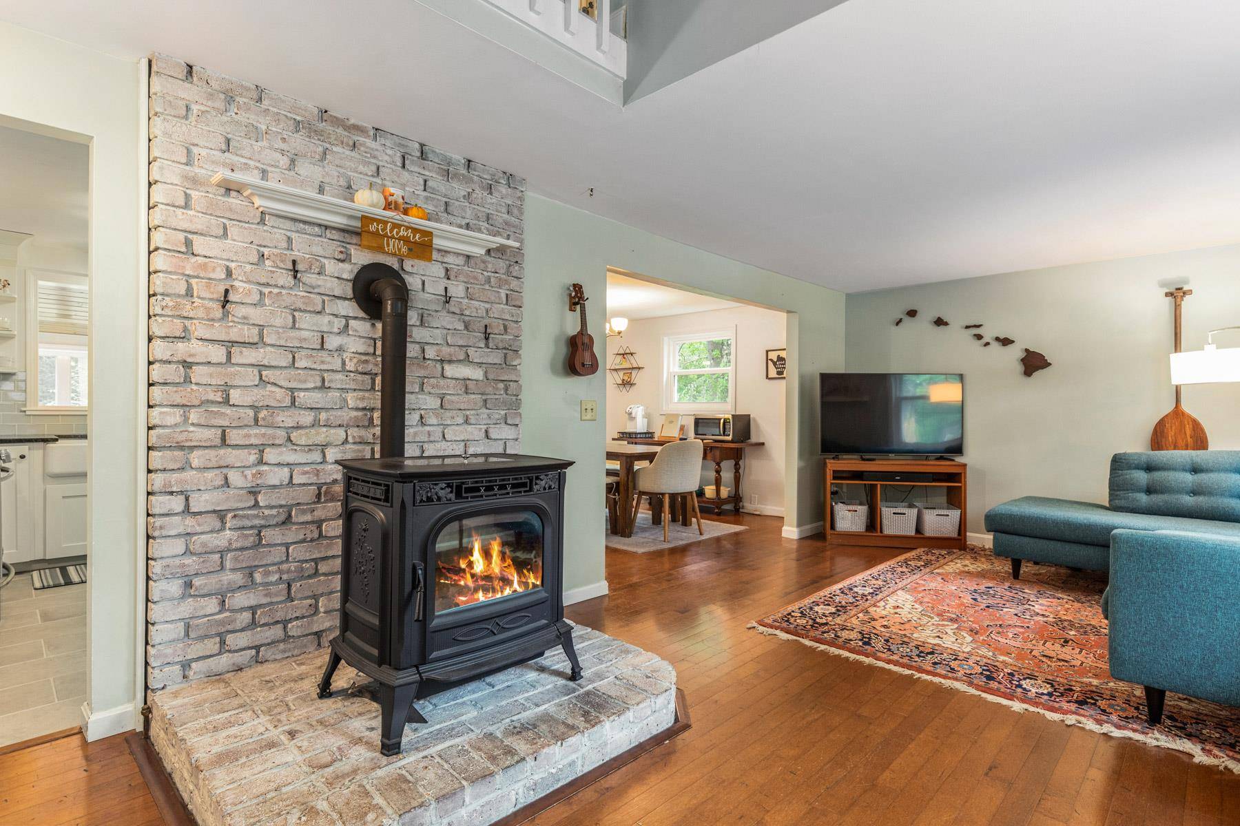 Stratham, NH 03885,33 Raeder DR