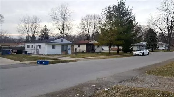 Redford Twp, MI 48239,15760 LENORE