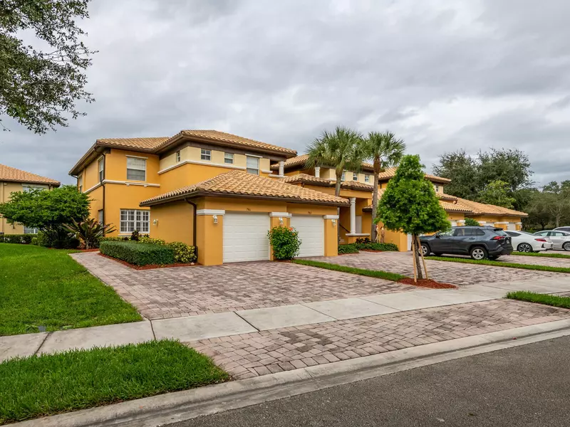 7961 NW 127th LN 5-A, Parkland, FL 33076