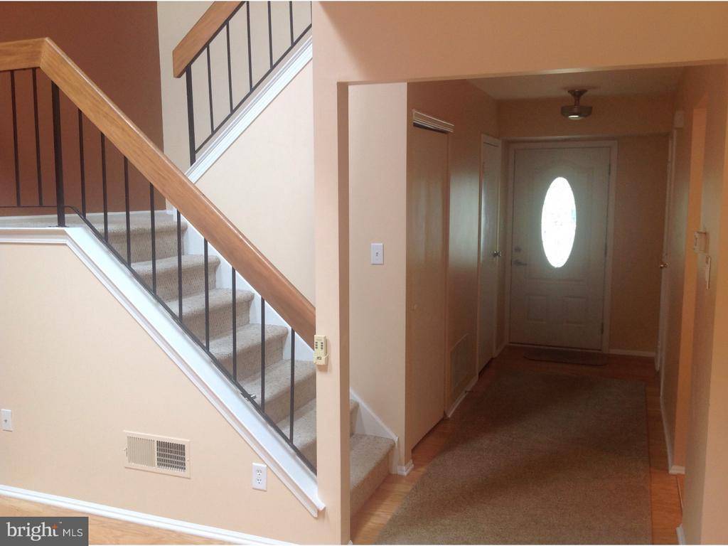 Mount Laurel, NJ 08054,364 INVERNESS CT