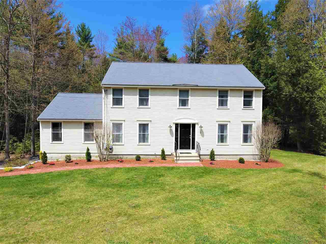 2 Wildwood DR, Brookline, NH 03033