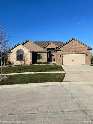 18453 AQUA Drive, Macomb, MI 48042 6253