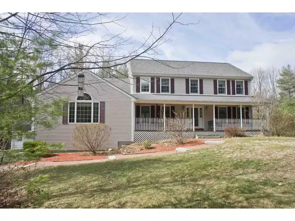 33 Mountain RD, Brookline, NH 03033