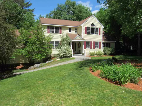 10 Mountain RD, Brookline, NH 03033